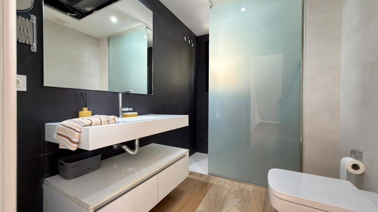 3 bedroom Villa for sale in Polop with pool - € 540,000 (Ref: 9619229)