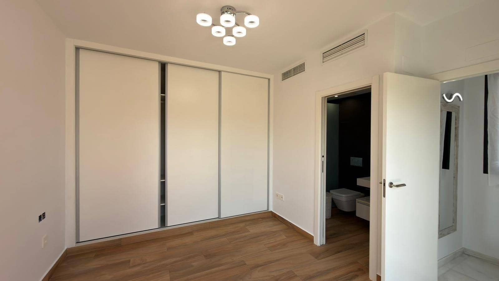 3 bedroom Villa for sale in Polop with pool - € 540,000 (Ref: 9619229)