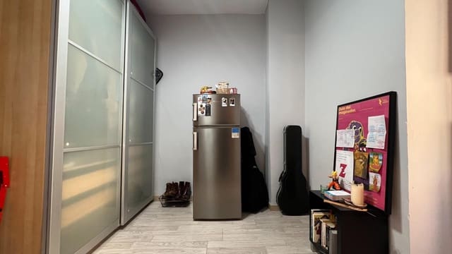 1 soveværelse Lejlighed til salg i Adelfas, Madrid by - € 230.000 (Ref: 9621762)