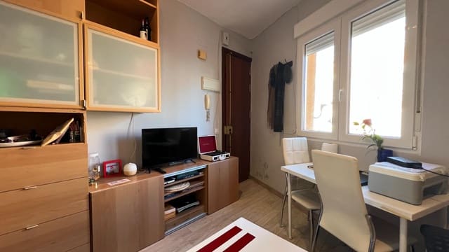 1 soveværelse Lejlighed til salg i Adelfas, Madrid by - € 230.000 (Ref: 9621762)