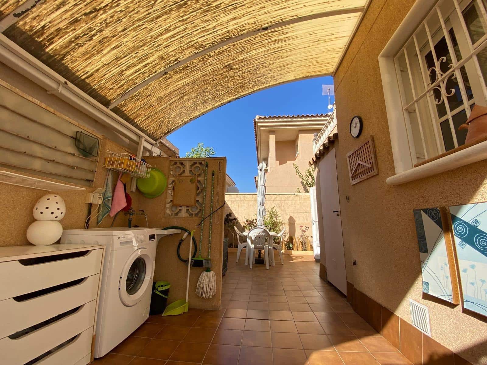 3 soveværelse Rækkehus til salg i Orihuela Costa med swimmingpool garage - € 329.900 (Ref: 9625558)