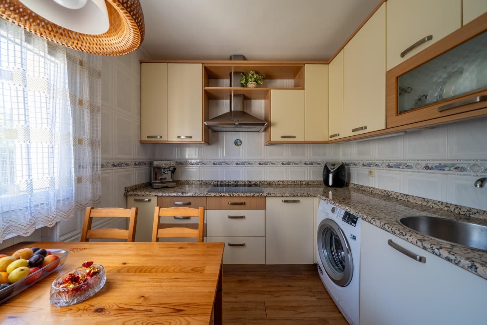 Chalet de 6 habitaciones en San Martín de Valdeiglesias en venta con piscina - 422.000 € (Ref: 9625559)