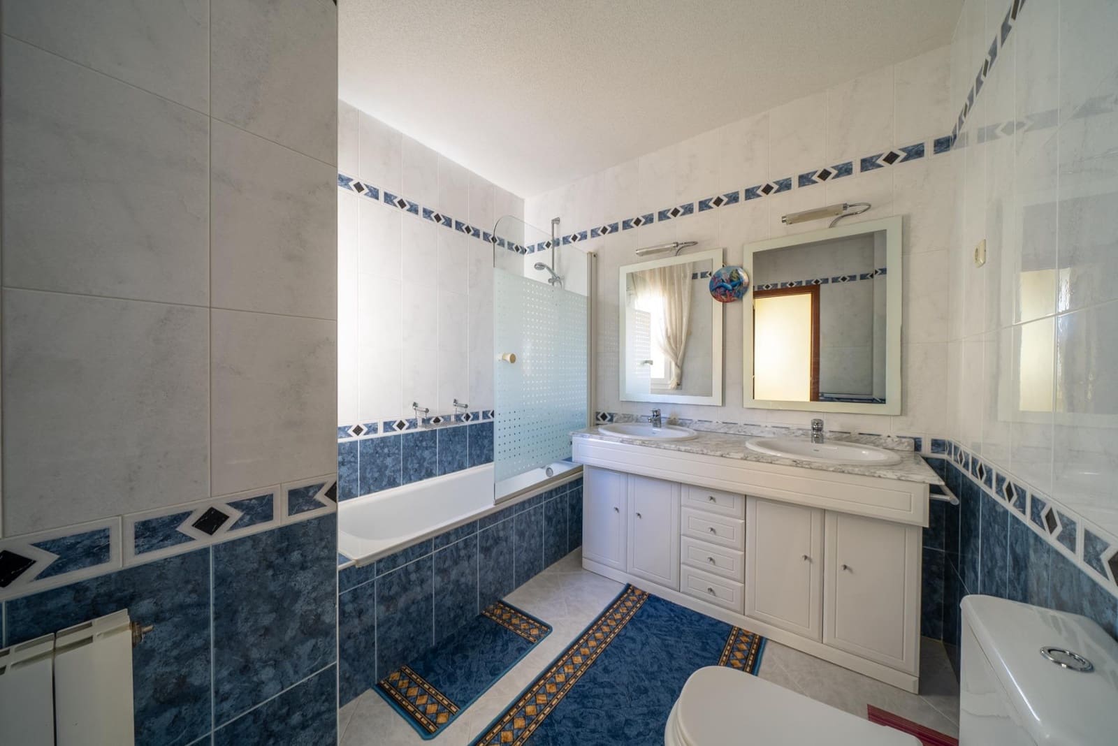 Chalet de 6 habitaciones en San Martín de Valdeiglesias en venta con piscina - 422.000 € (Ref: 9625559)