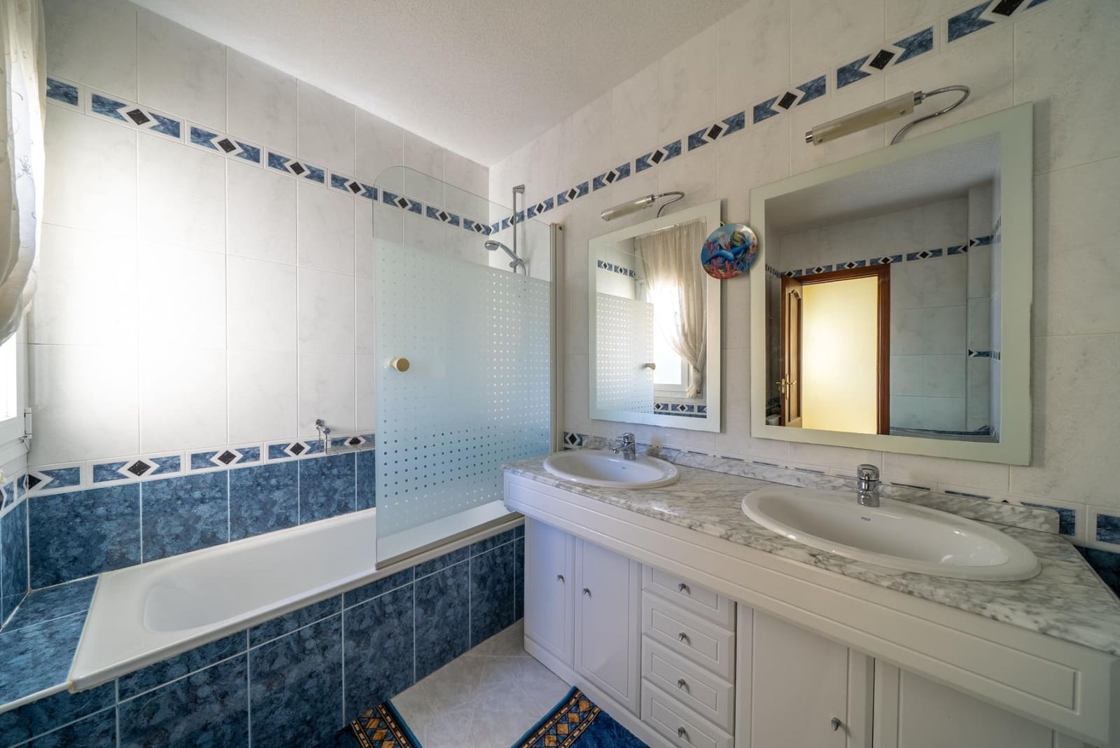 Chalet de 6 habitaciones en San Martín de Valdeiglesias en venta con piscina - 422.000 € (Ref: 9625559)