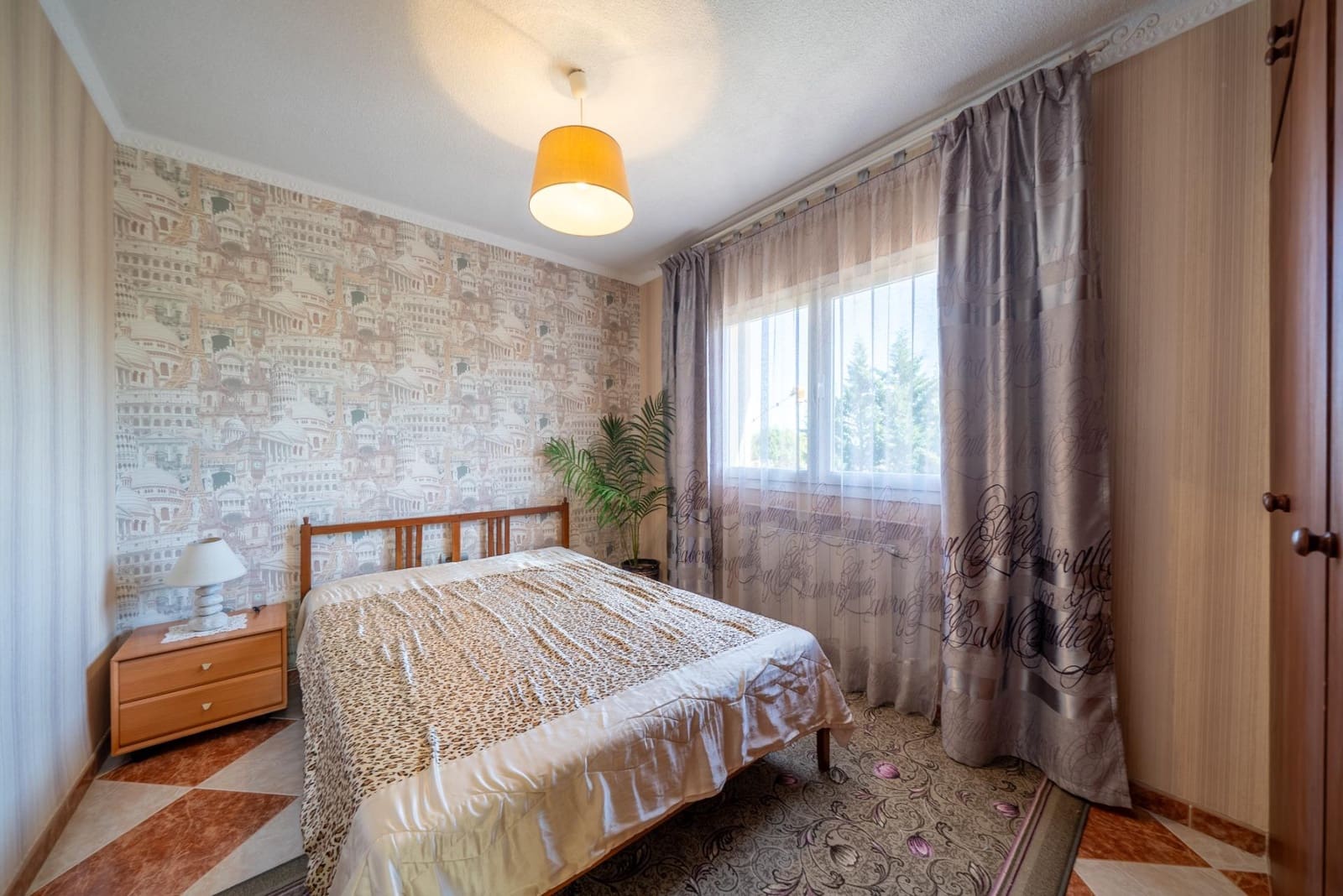 Chalet de 6 habitaciones en San Martín de Valdeiglesias en venta con piscina - 422.000 € (Ref: 9625559)