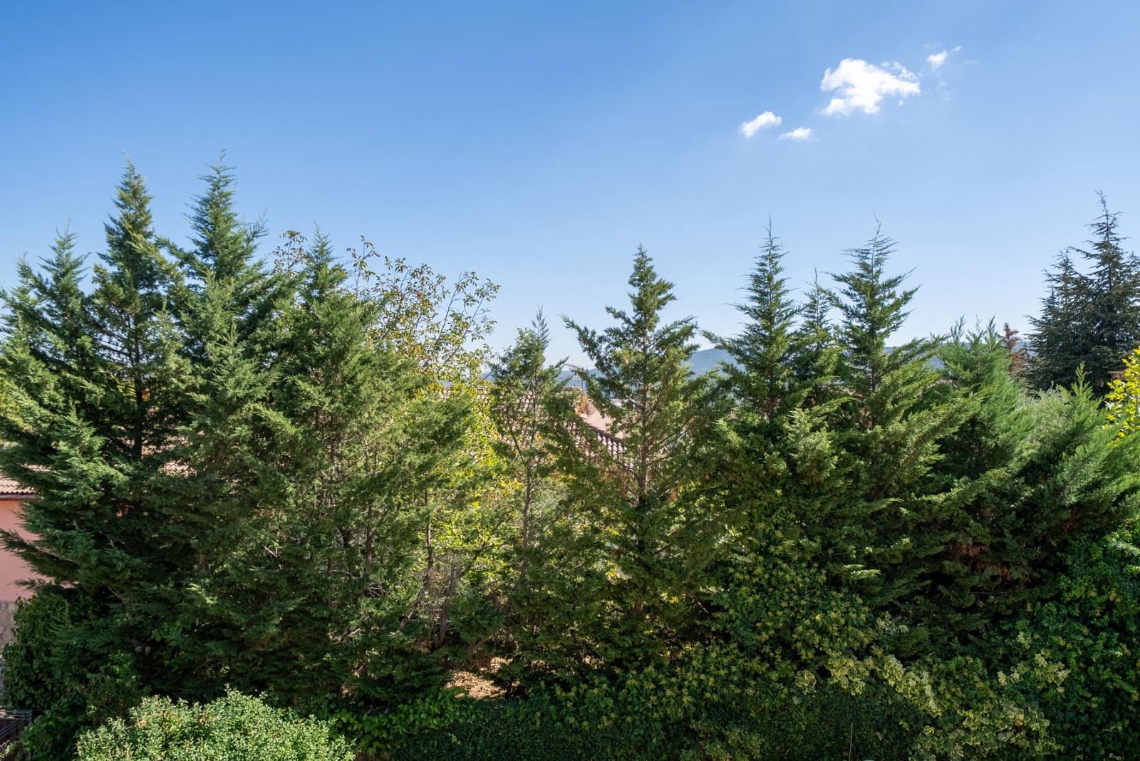 Chalet de 6 habitaciones en San Martín de Valdeiglesias en venta con piscina - 422.000 € (Ref: 9625559)