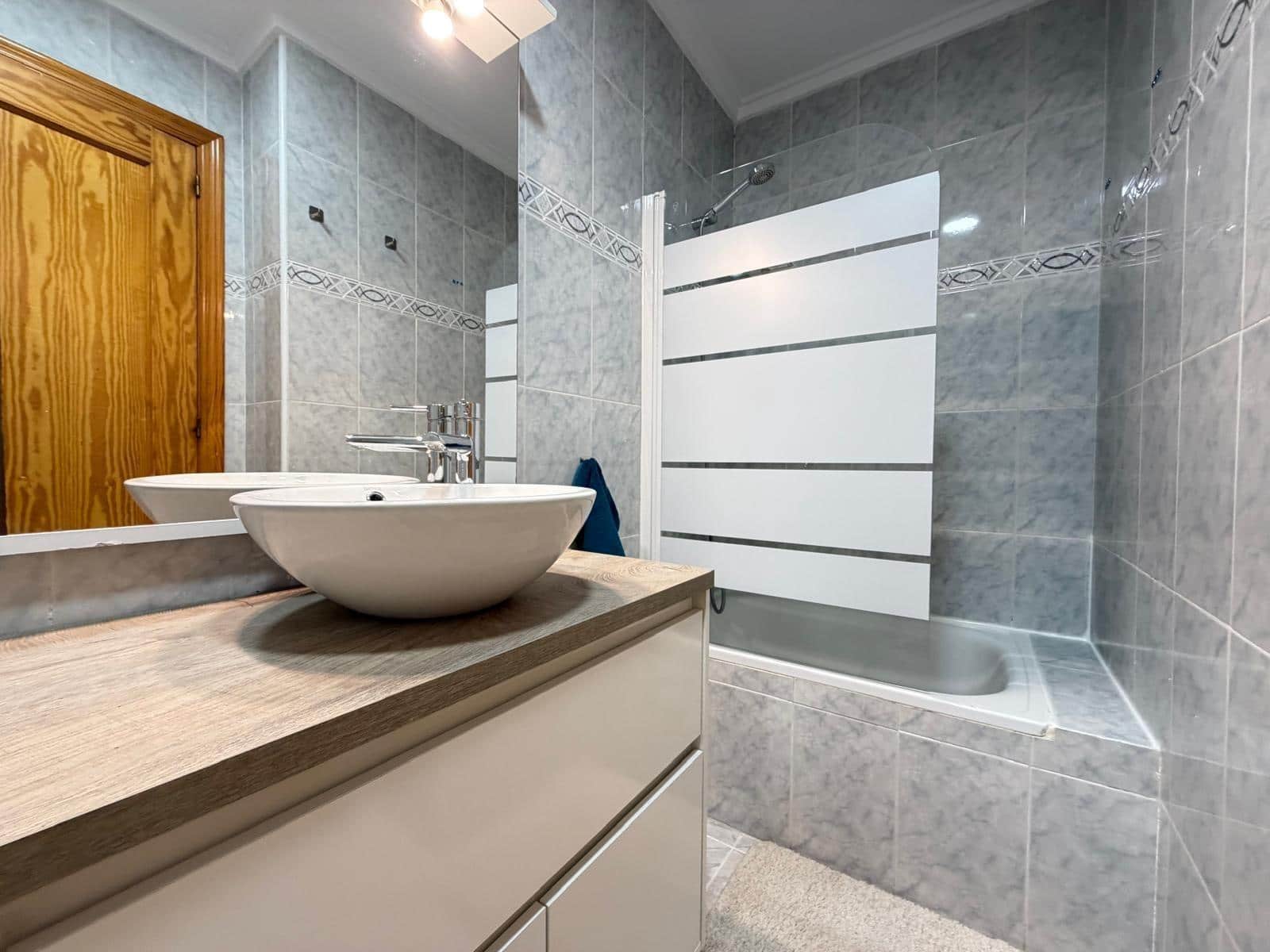 Apartamento de 3 habitaciones en Torrevieja en venta - 230.000 € (Ref: 9625561)