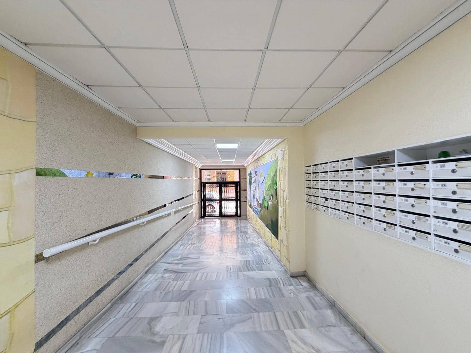 Apartamento de 3 habitaciones en Torrevieja en venta - 230.000 € (Ref: 9625561)