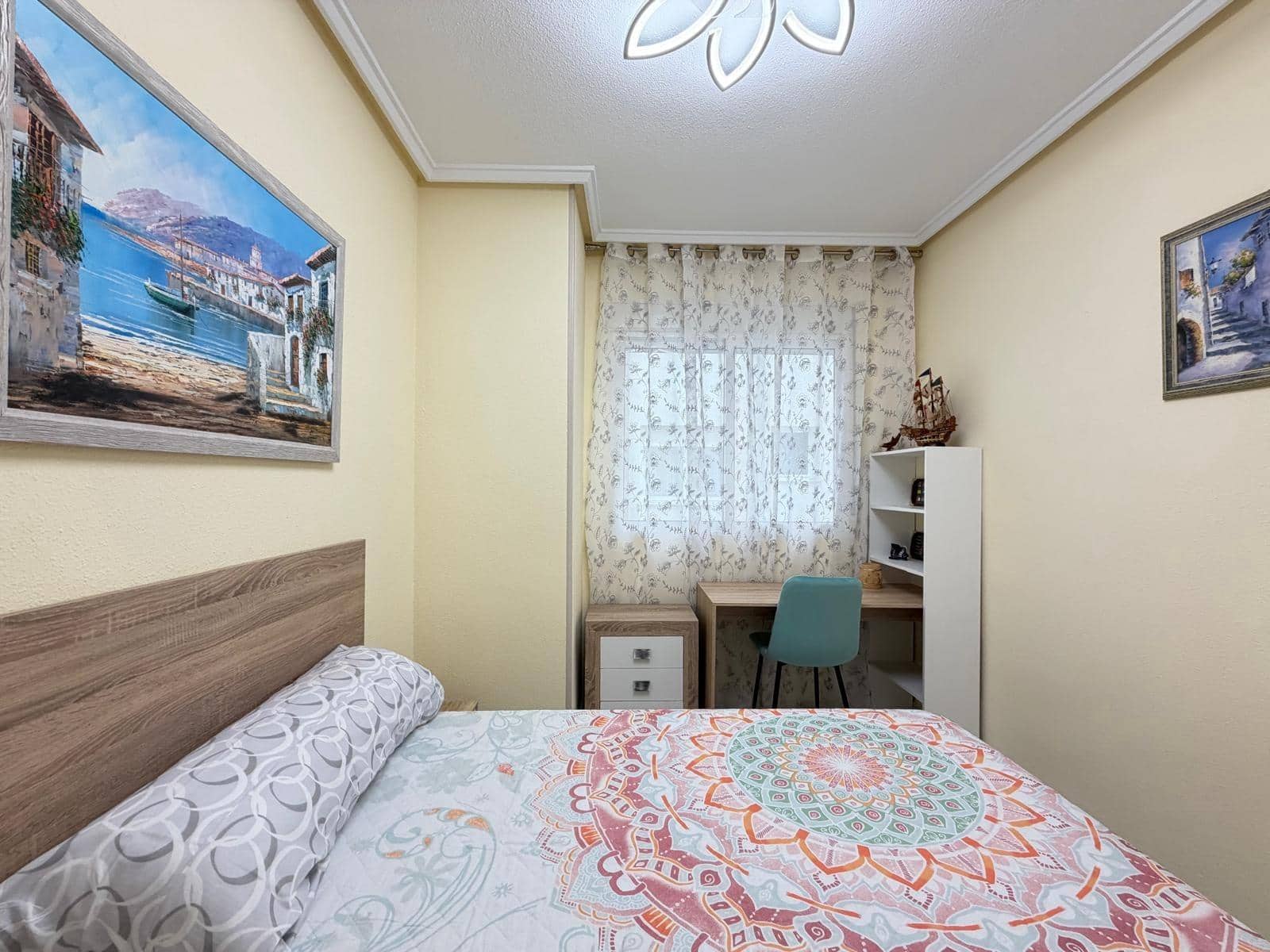 Apartamento de 3 habitaciones en Torrevieja en venta - 230.000 € (Ref: 9625561)