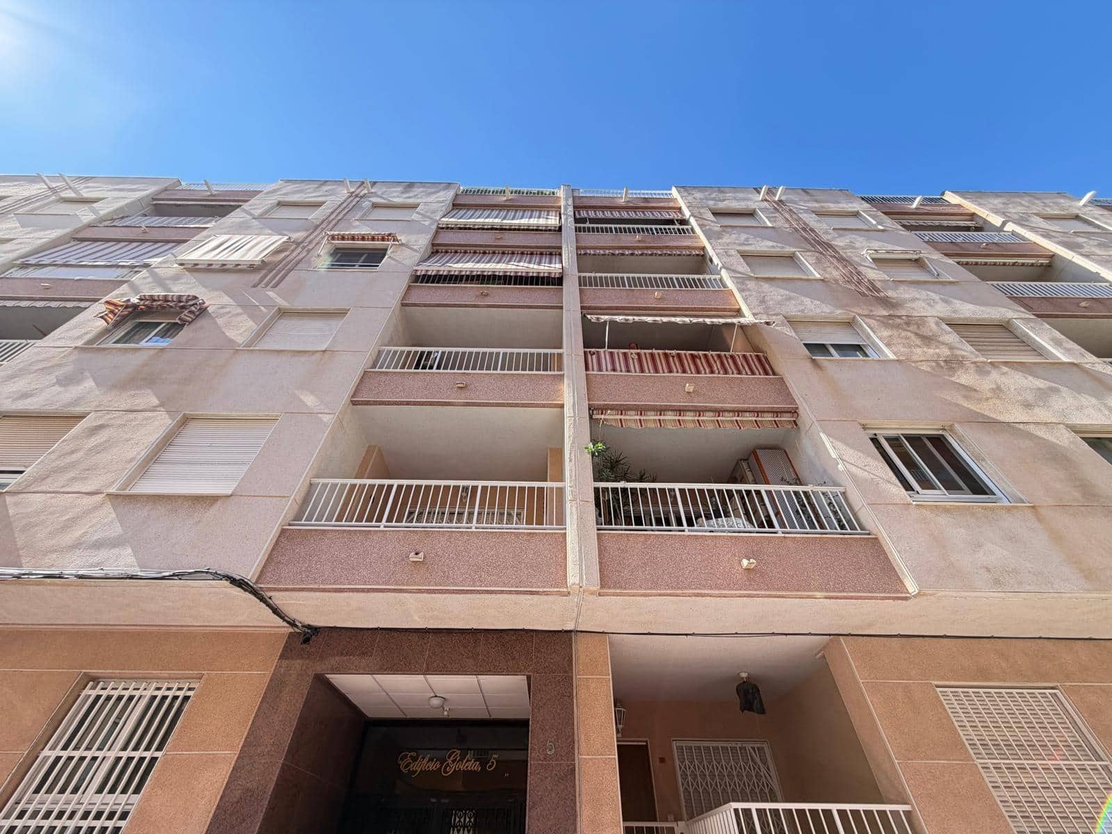 Apartamento de 3 habitaciones en Torrevieja en venta - 230.000 € (Ref: 9625561)