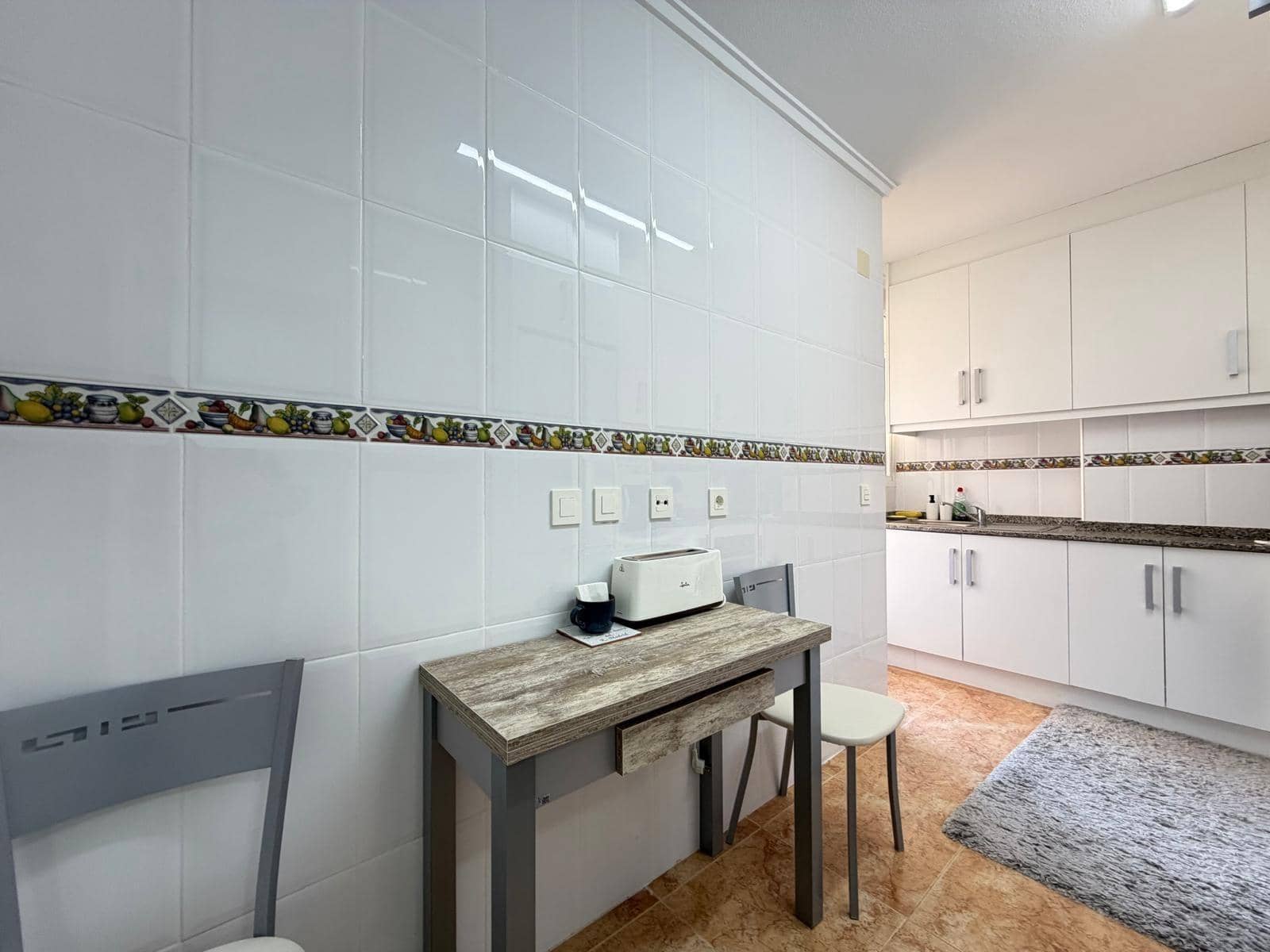 3 Zimmer Apartment zu verkaufen in Torrevieja mit Garage - 220.000 € (Ref: 9627493)