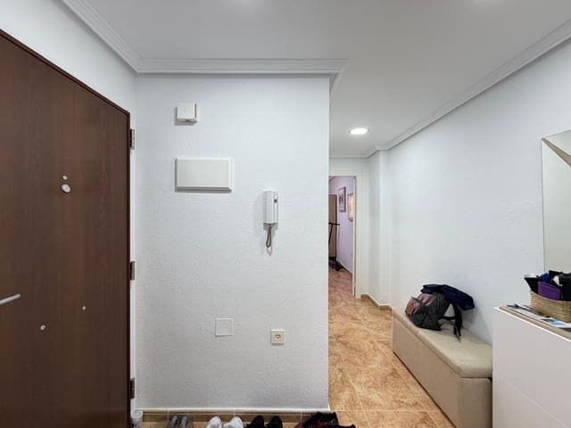 3 Zimmer Apartment zu verkaufen in Playa del Cura, Torrevieja mit Garage - 220.000 € (Ref: 9627493)