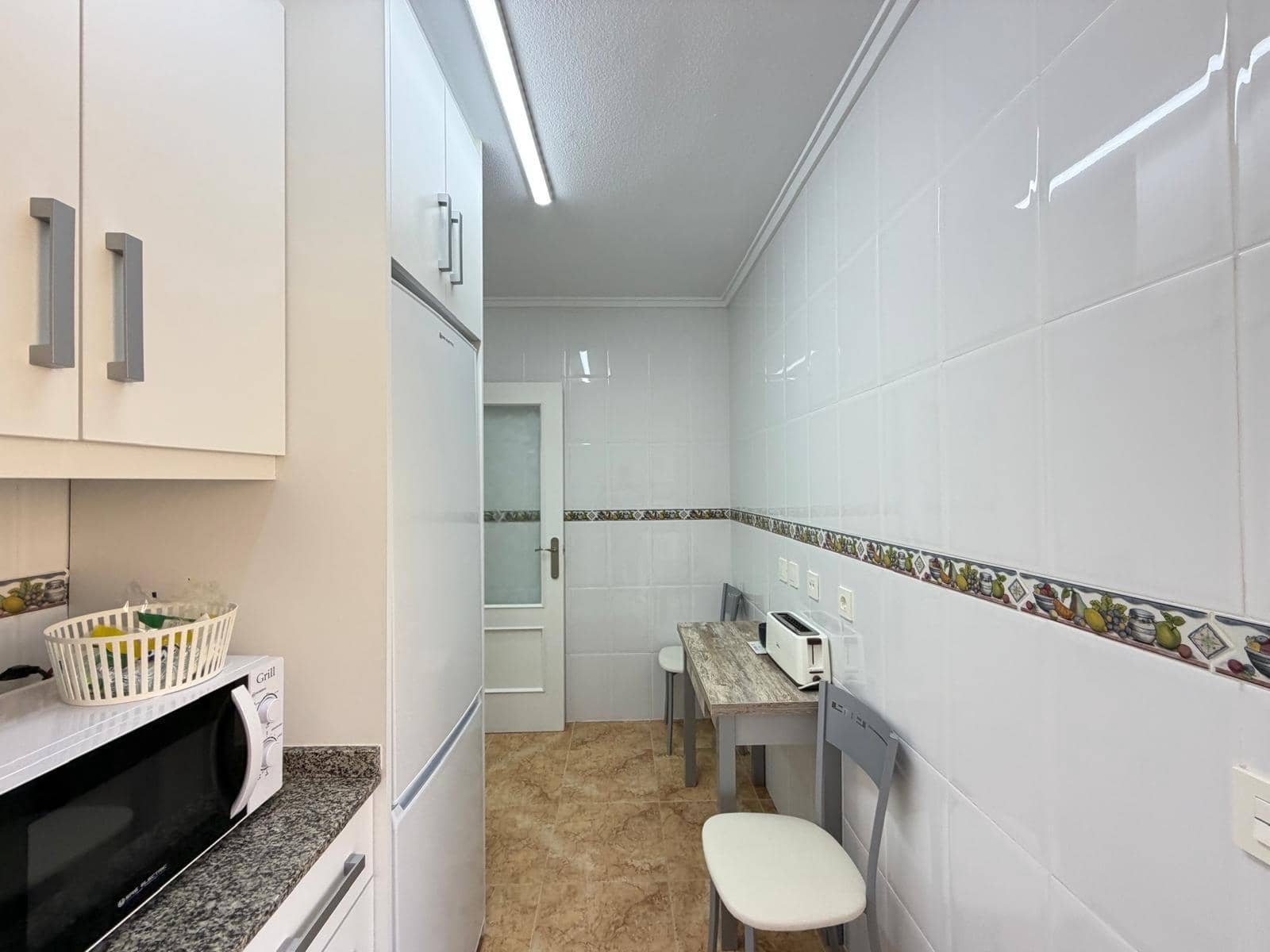 3 Zimmer Apartment zu verkaufen in Torrevieja mit Garage - 220.000 € (Ref: 9627493)