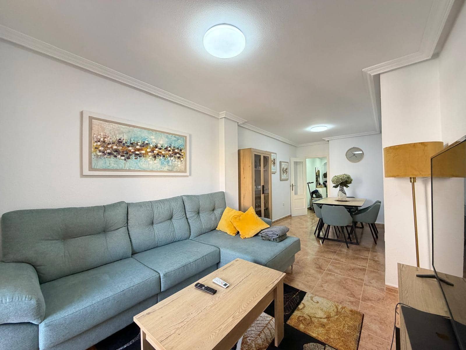 3 Zimmer Apartment zu verkaufen in Torrevieja mit Garage - 220.000 € (Ref: 9627493)