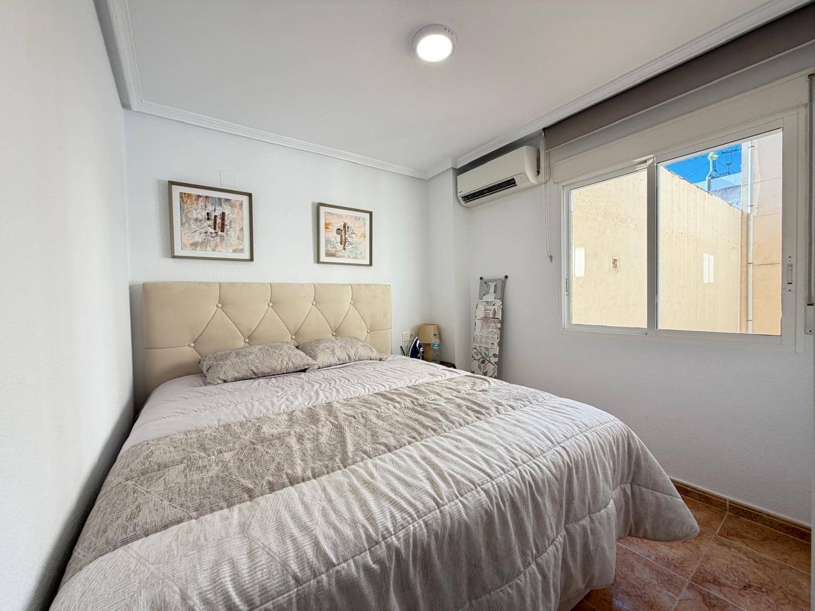 3 Zimmer Apartment zu verkaufen in Torrevieja mit Garage - 220.000 € (Ref: 9627493)