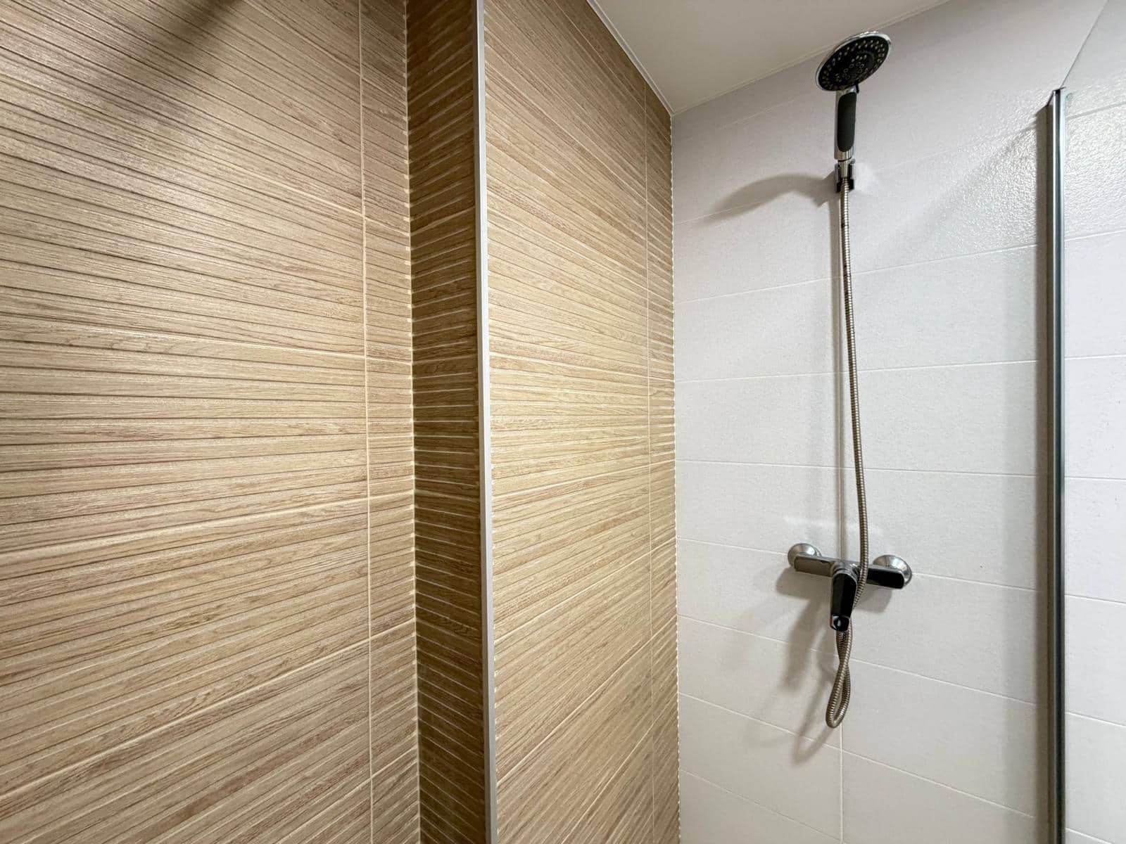 3 Zimmer Apartment zu verkaufen in Torrevieja mit Garage - 220.000 € (Ref: 9627493)