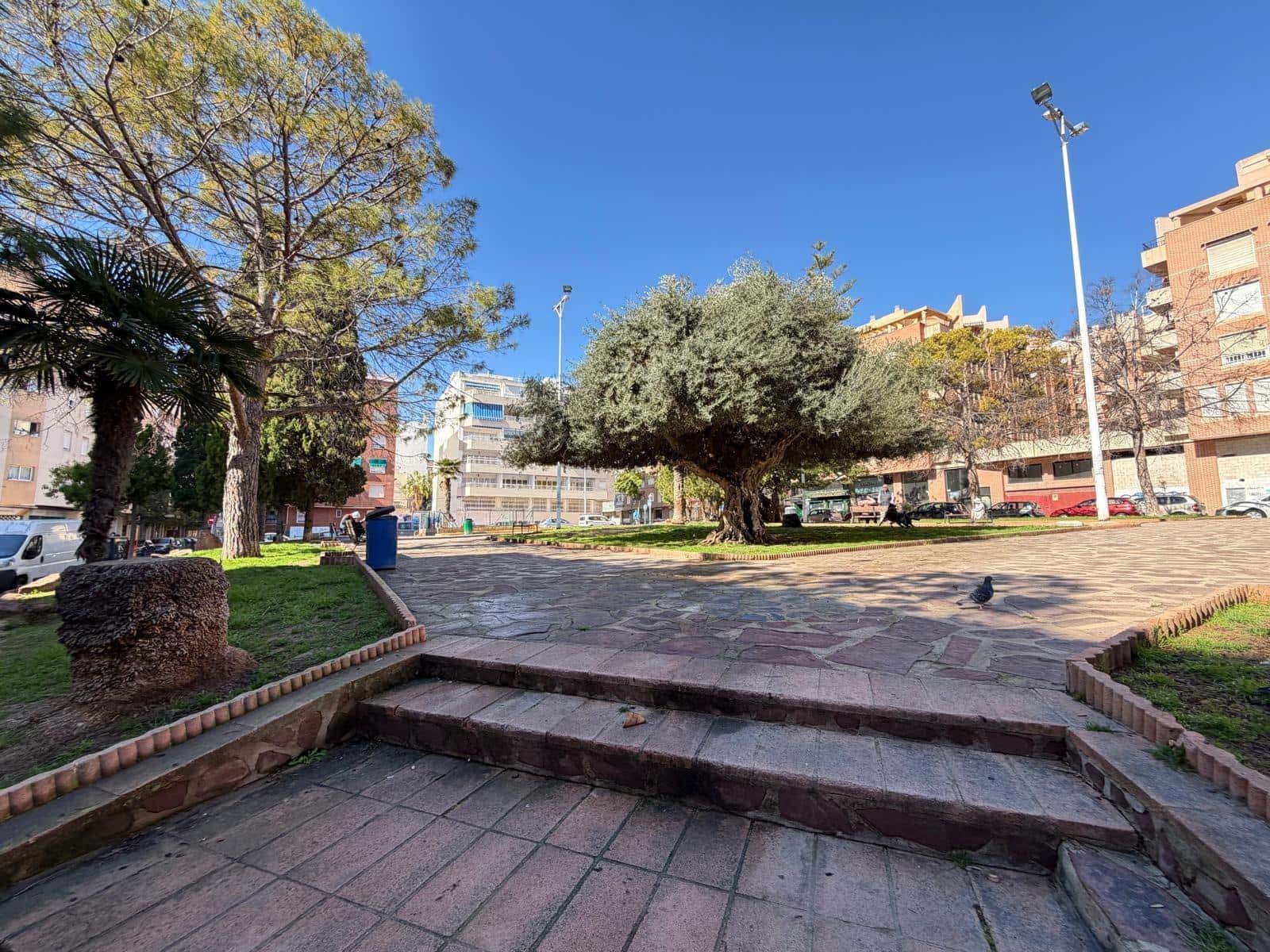 3 Zimmer Apartment zu verkaufen in Torrevieja mit Garage - 220.000 € (Ref: 9627493)