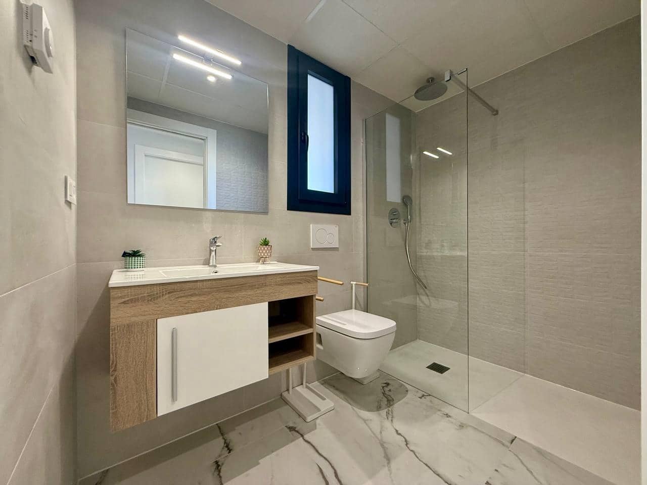 2 slaapkamer Penthouse te koop in Orihuela Costa met zwembad garage - € 359.900 (Ref: 9629966)
