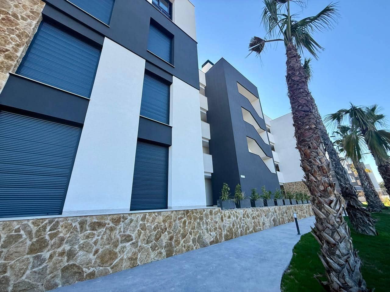 2 slaapkamer Penthouse te koop in Orihuela Costa met zwembad garage - € 359.900 (Ref: 9629966)