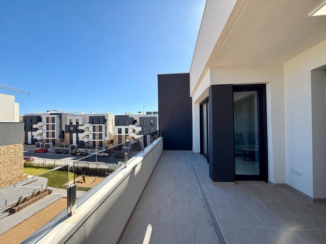 2 slaapkamer Penthouse te koop in Orihuela Costa met zwembad garage - € 359.900 (Ref: 9629966)