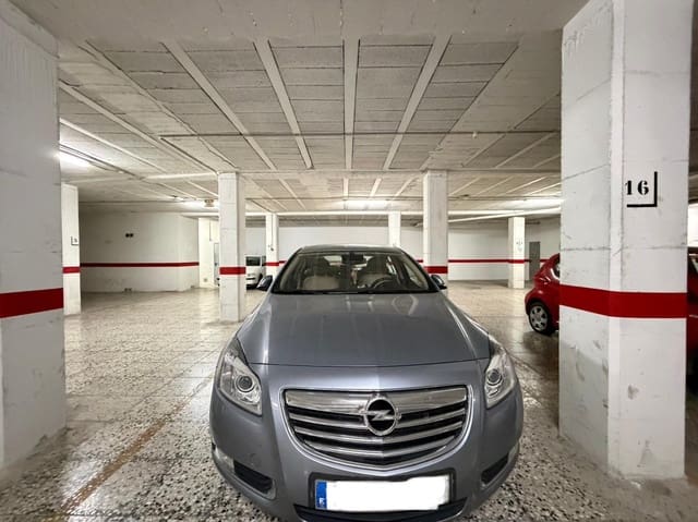 Garage in vendita in Playa de los Locos, Torrevieja - 19.000 € (Rif: 9629967)