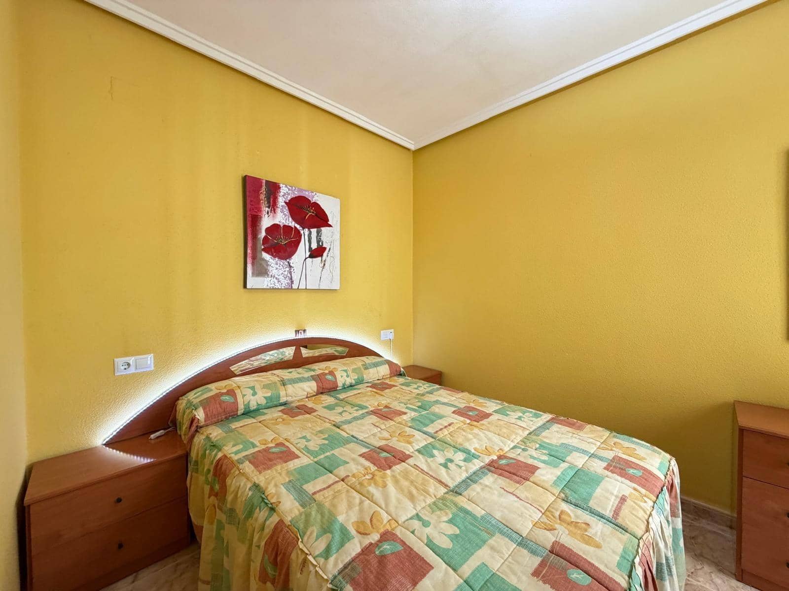 2 sypialnia Penthouse na sprzedaż w Torrevieja z garażem - 189 900 € (Ref: 9629969)