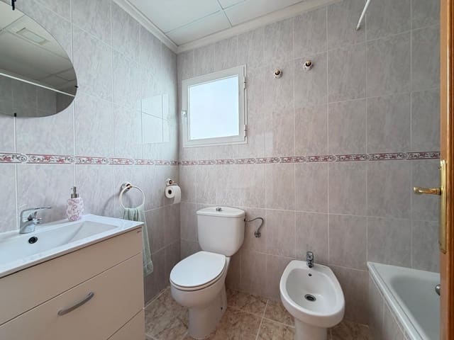 2 sypialnia Penthouse na sprzedaż w Playa del Cura, Torrevieja z garażem - 189 900 € (Ref: 9629969)