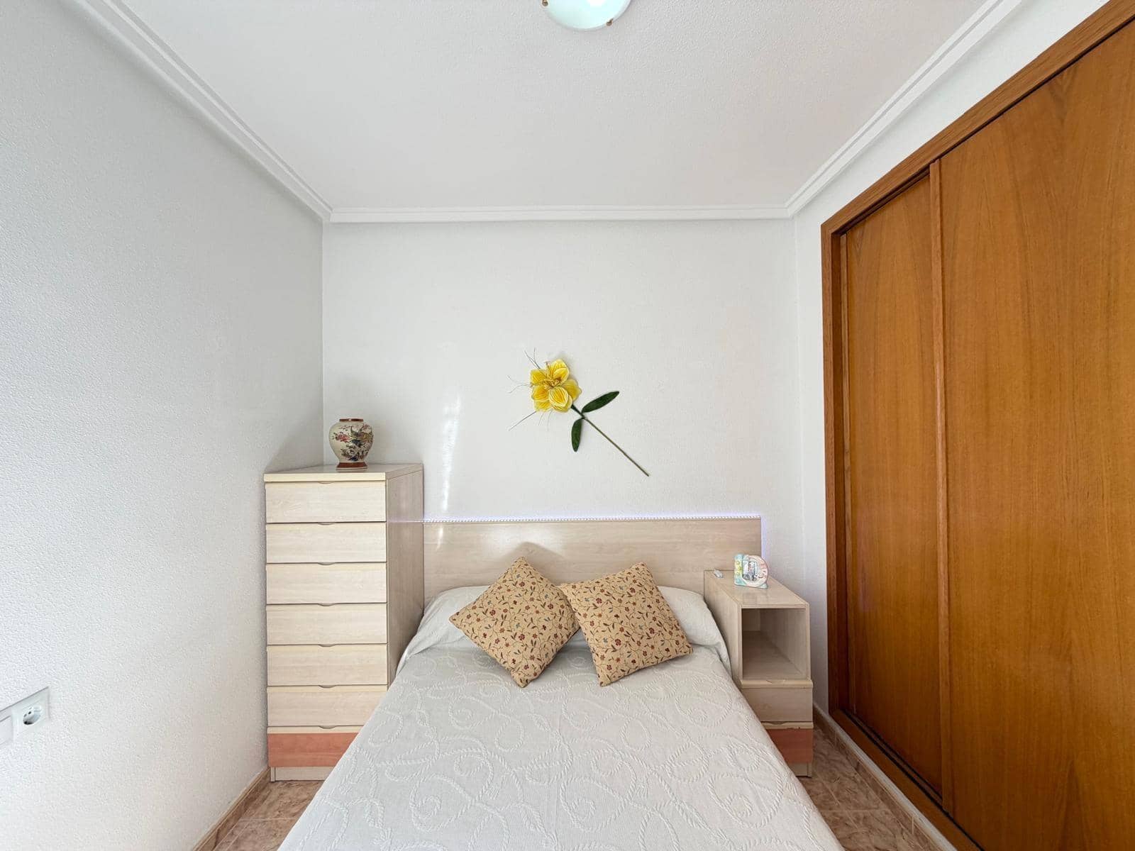 2 sypialnia Penthouse na sprzedaż w Torrevieja z garażem - 189 900 € (Ref: 9629969)