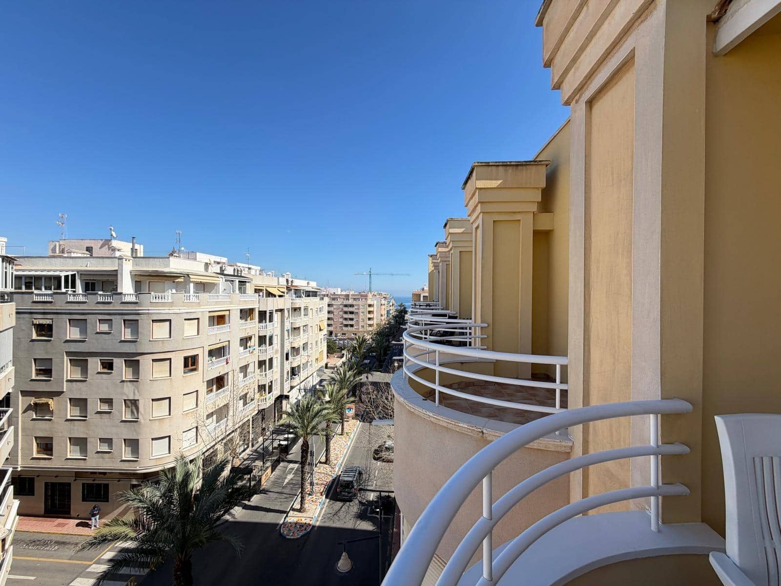 2 sypialnia Penthouse na sprzedaż w Torrevieja z garażem - 189 900 € (Ref: 9629969)