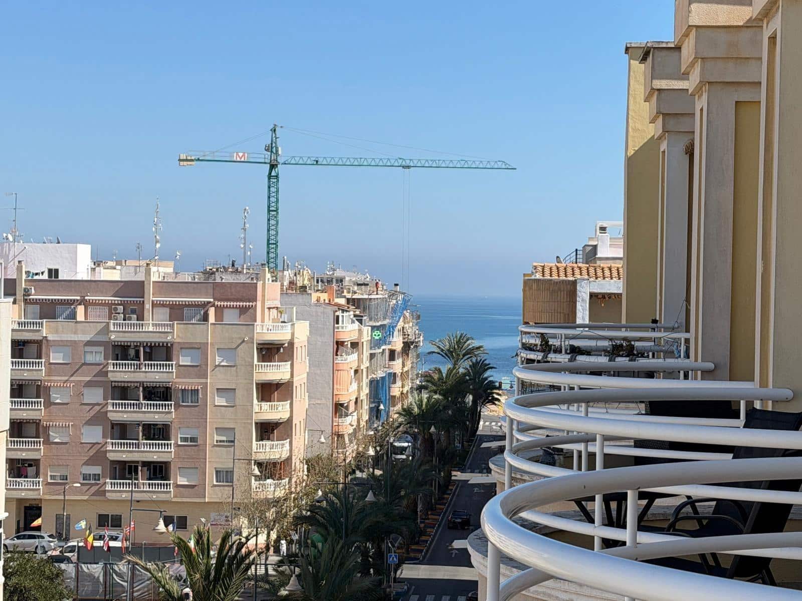 2 sypialnia Penthouse na sprzedaż w Torrevieja z garażem - 189 900 € (Ref: 9629969)