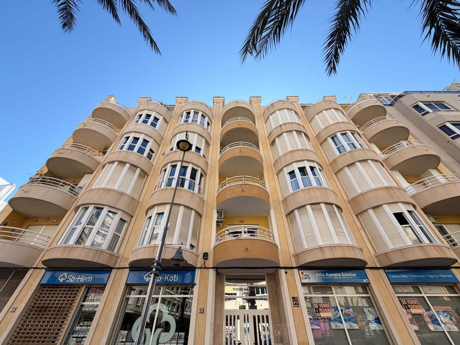 2 sypialnia Penthouse na sprzedaż w Torrevieja z garażem - 189 900 € (Ref: 9629969)