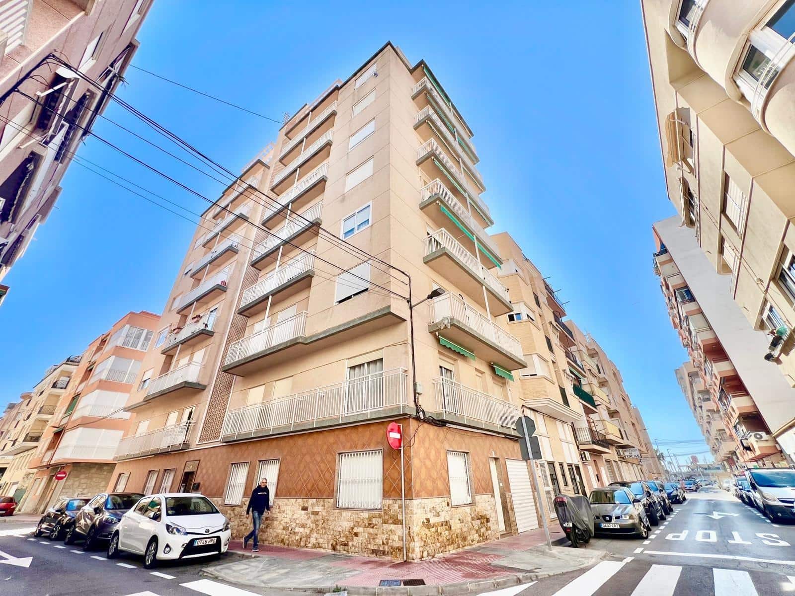 Apartamento de 3 habitaciones en Santa Pola en venta - 199.900 € (Ref: 9629970)