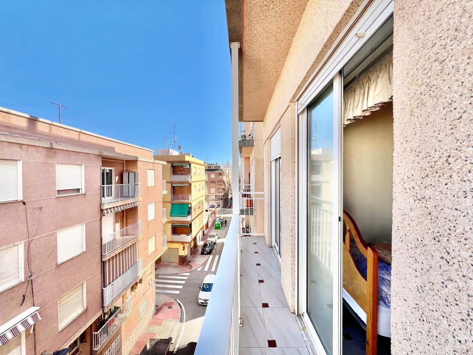 Apartamento de 3 habitaciones en Santa Pola en venta - 199.900 € (Ref: 9629970)