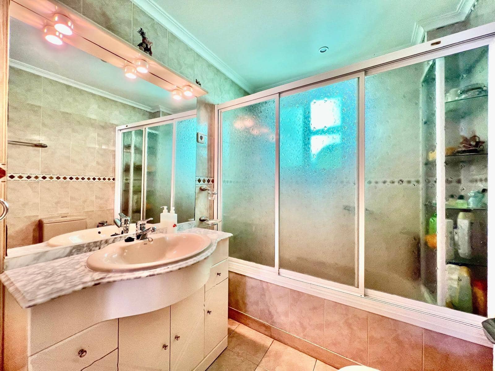 Apartamento de 3 habitaciones en Santa Pola en venta - 199.900 € (Ref: 9629970)