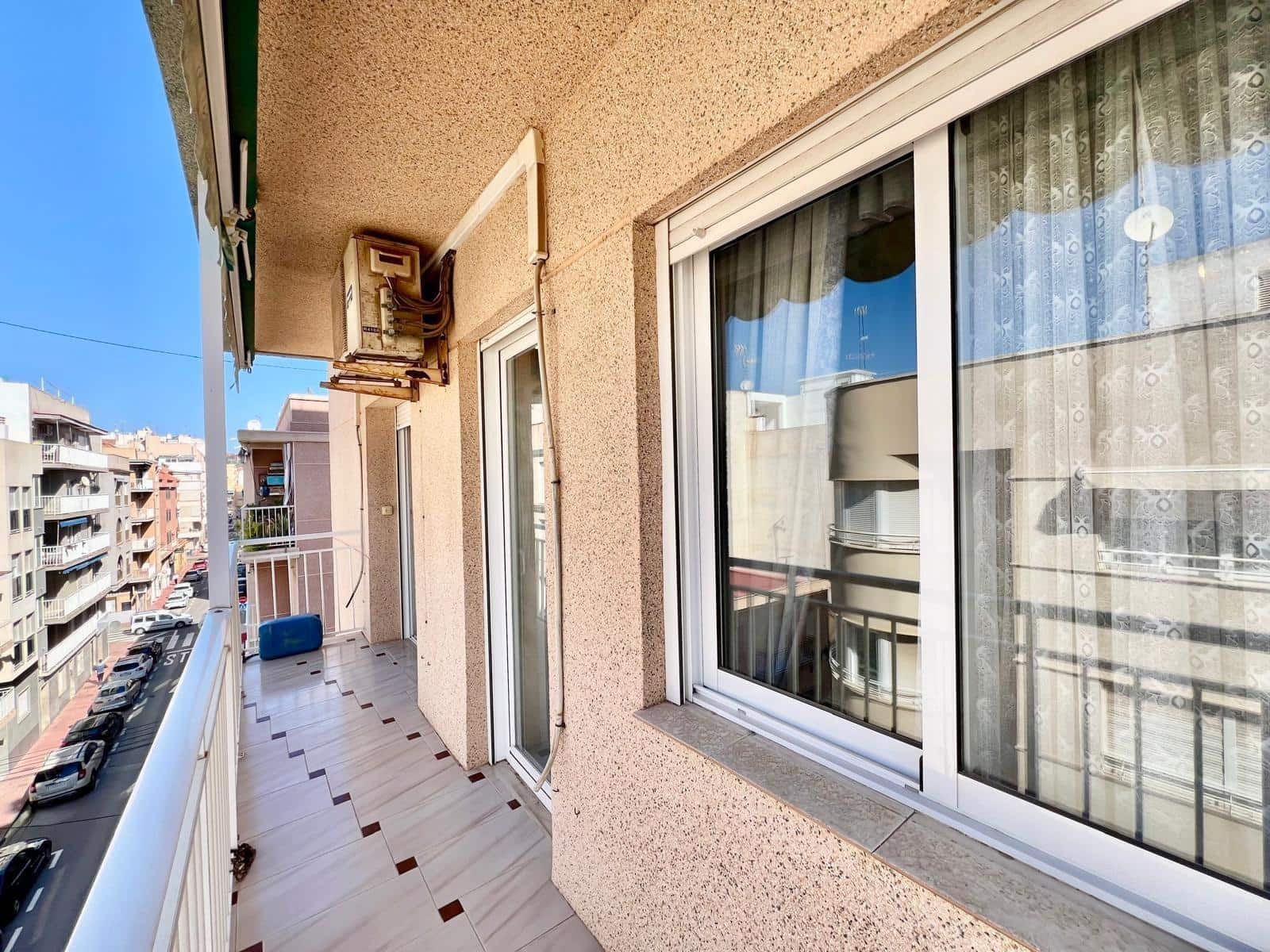 Apartamento de 3 habitaciones en Santa Pola en venta - 199.900 € (Ref: 9629970)