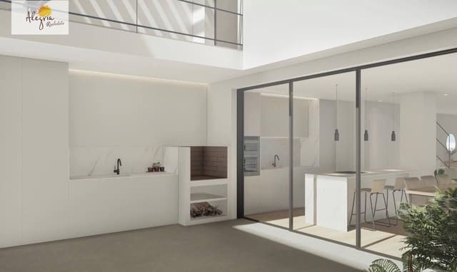 Adosado de 4 habitaciones en Sueca en venta - 300.000 € (Ref: 9629972)