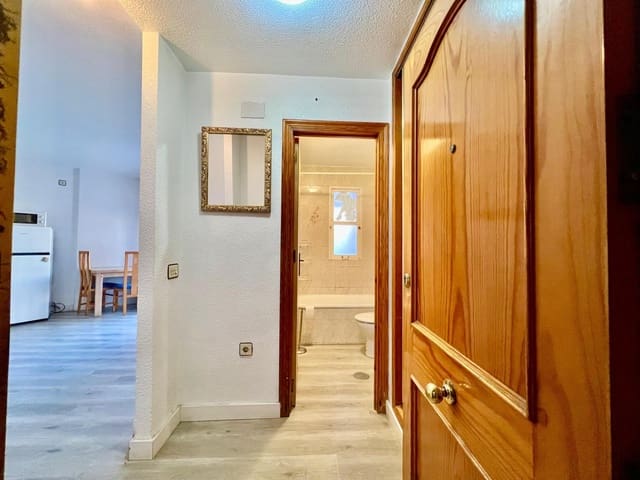 Studio na sprzedaż w Avenida Habaneras - Curva de Palangre, Torrevieja z basenem - 99 500 € (Ref: 9634259)