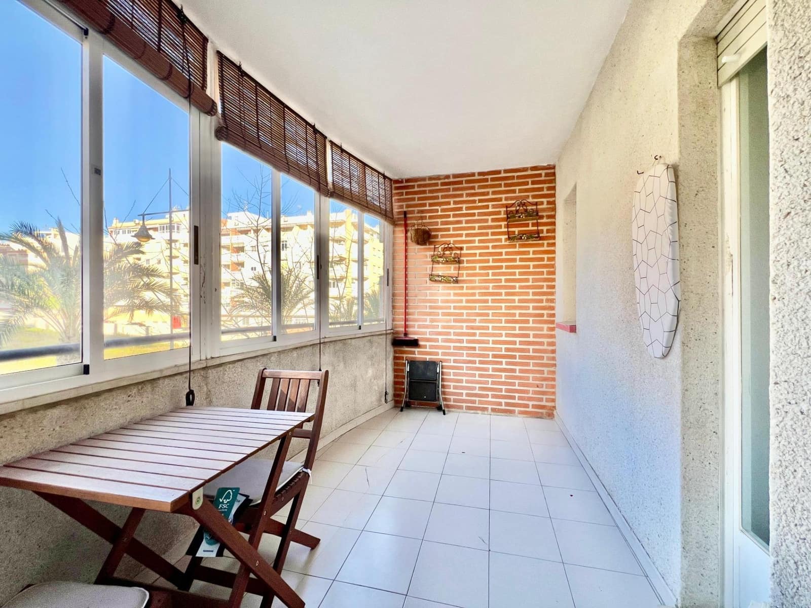 Studio na sprzedaż w Torrevieja z basenem - 99 500 € (Ref: 9634259)