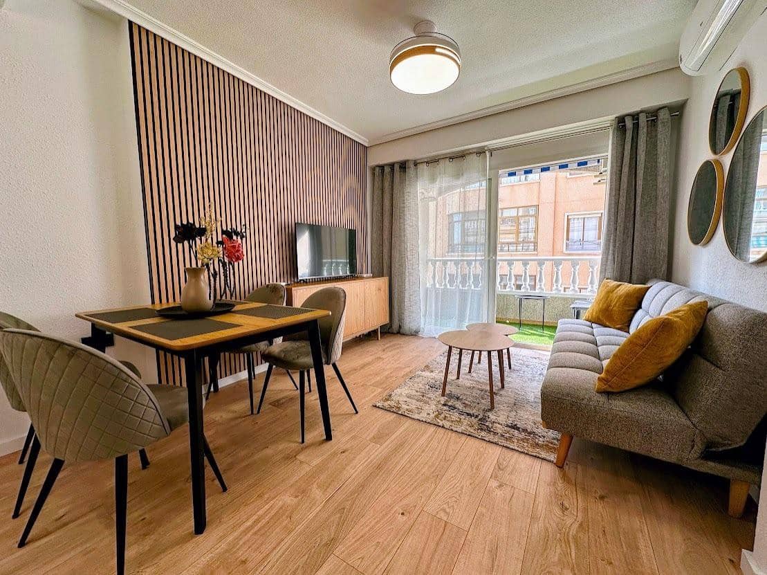 1 Zimmer Apartment zu verkaufen in Torrevieja - 159.900 € (Ref: 9645018)