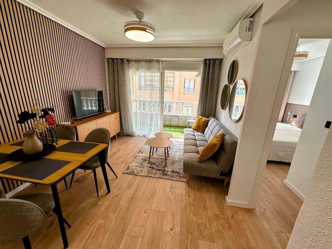 1 Zimmer Apartment zu verkaufen in Torrevieja - 159.900 € (Ref: 9645018)