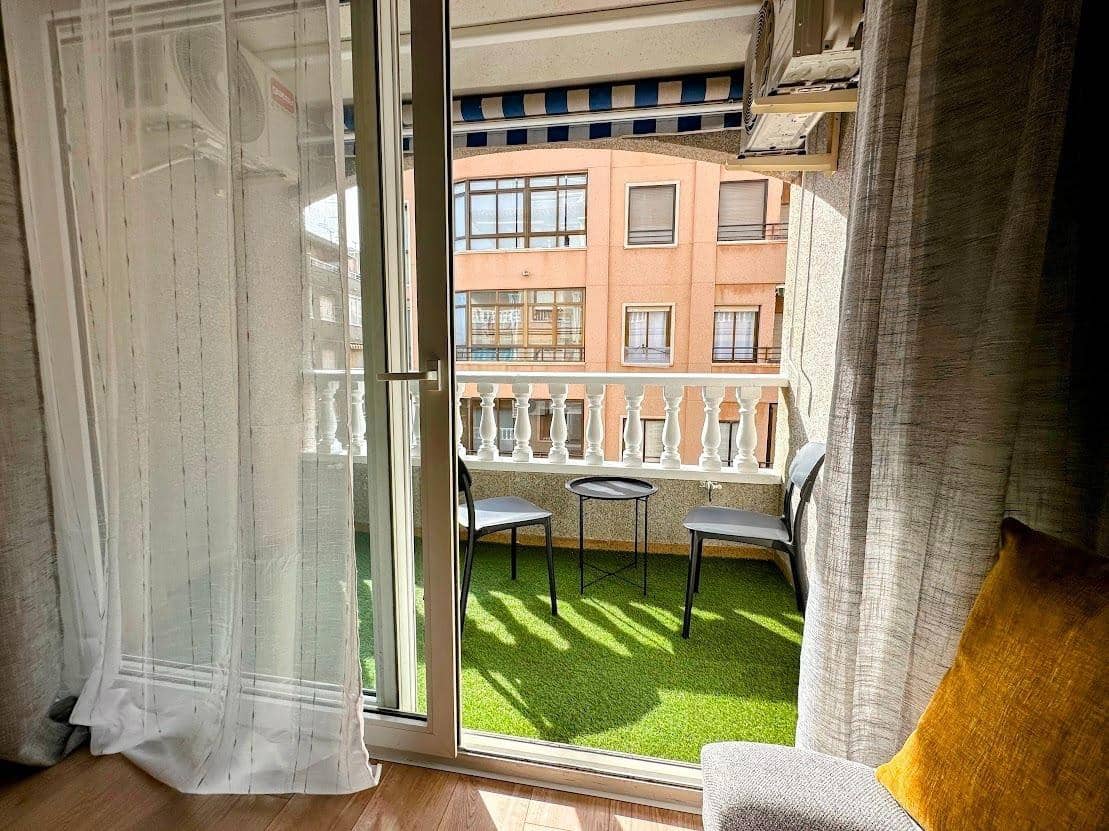 1 Zimmer Apartment zu verkaufen in Torrevieja - 159.900 € (Ref: 9645018)