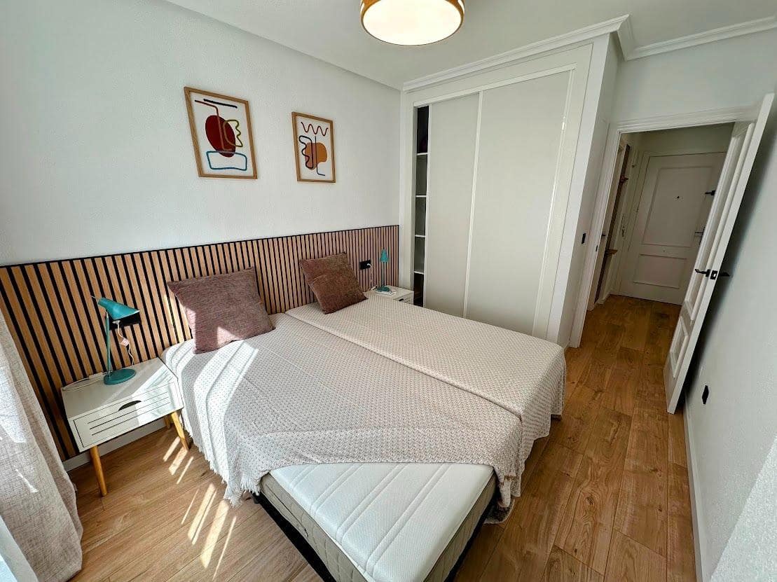 1 Zimmer Apartment zu verkaufen in Torrevieja - 159.900 € (Ref: 9645018)