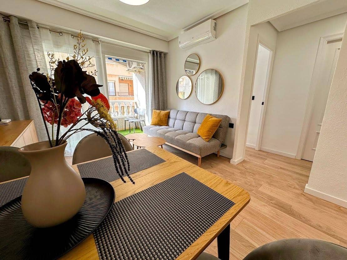 1 Zimmer Apartment zu verkaufen in Torrevieja - 159.900 € (Ref: 9645018)