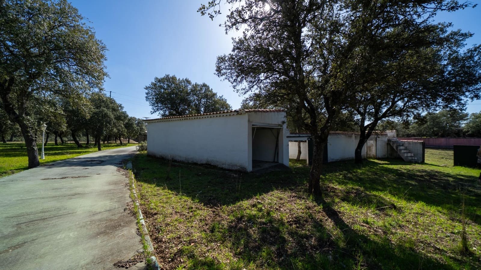 8 bedroom Finca/Country House for sale in Colmenarejo with pool - € 1,790,000 (Ref: 9645019)