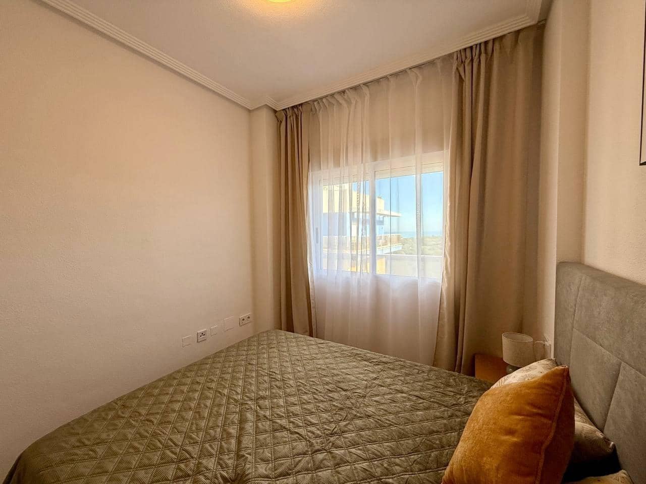 3 bedroom Apartment for sale in Guardamar del Segura with pool - € 249,900 (Ref: 9645020)