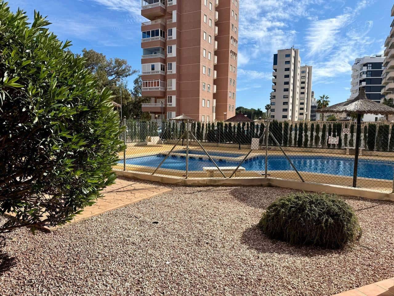 3 bedroom Apartment for sale in Guardamar del Segura with pool - € 249,900 (Ref: 9645020)
