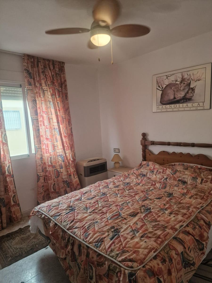 2 makuuhuone Bungalow myytävänä paikassa Torrevieja - 109 000 € (Ref: 9648115)