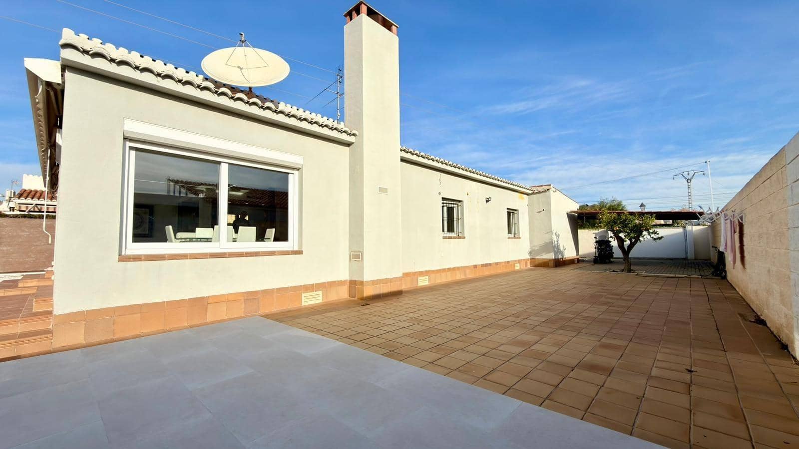 3 chambre Villa/Maison à vendre à Playa de Muchavista avec piscine - 975 000 € (Ref: 9651991)