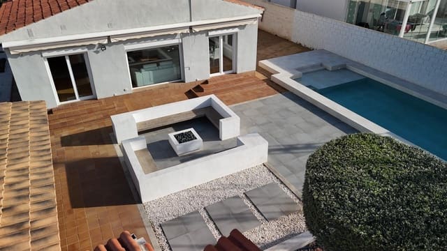 3 chambre Villa/Maison à vendre à Playa de Muchavista, El Campello avec piscine - 975 000 € (Ref: 9651991)