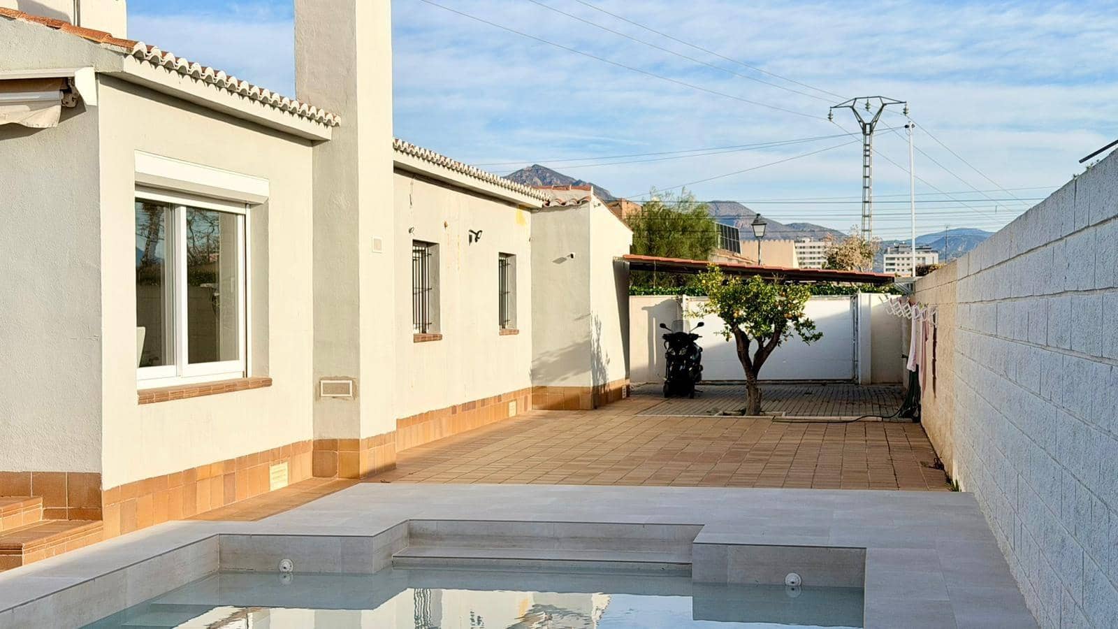 3 chambre Villa/Maison à vendre à Playa de Muchavista avec piscine - 975 000 € (Ref: 9651991)